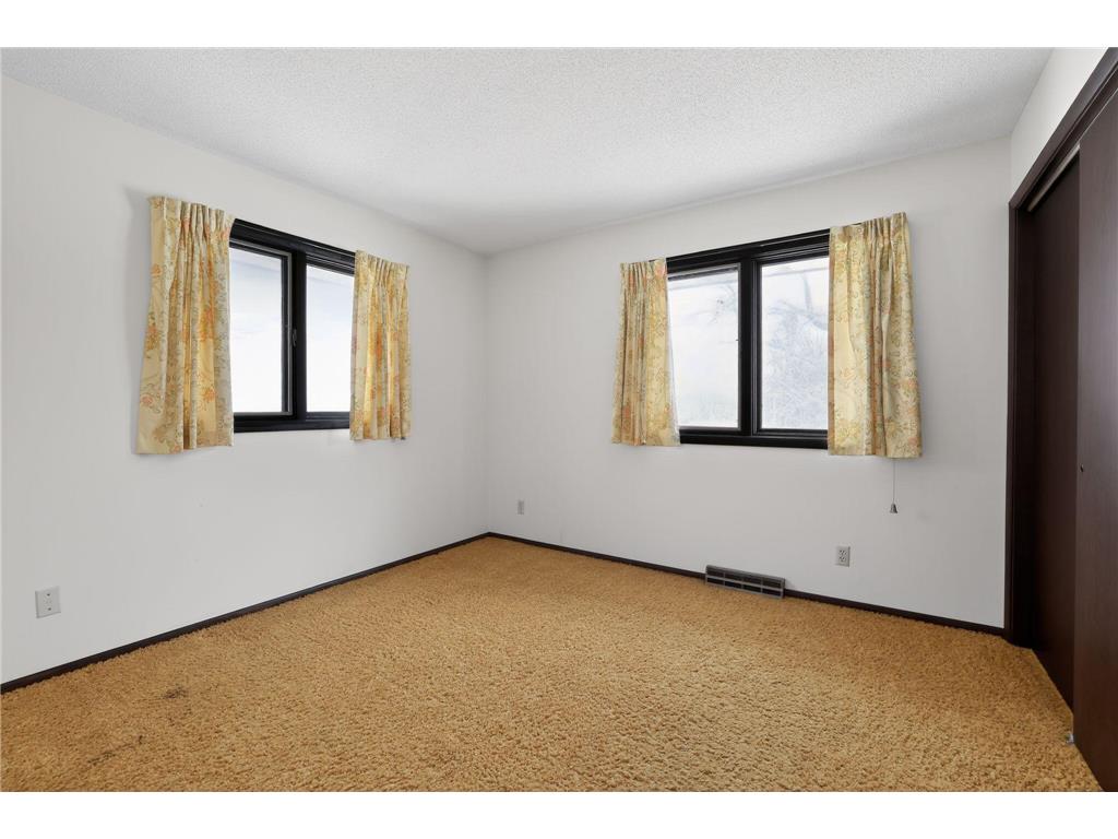 8730 Summit Drive Eden Prairie MN 55347 - Red Rock 7101274 image17