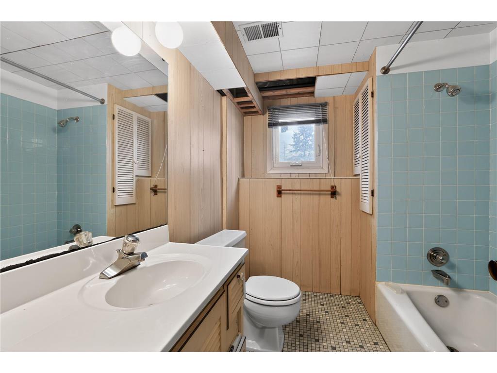 8730 Summit Drive Eden Prairie MN 55347 - Red Rock 7101274 image24