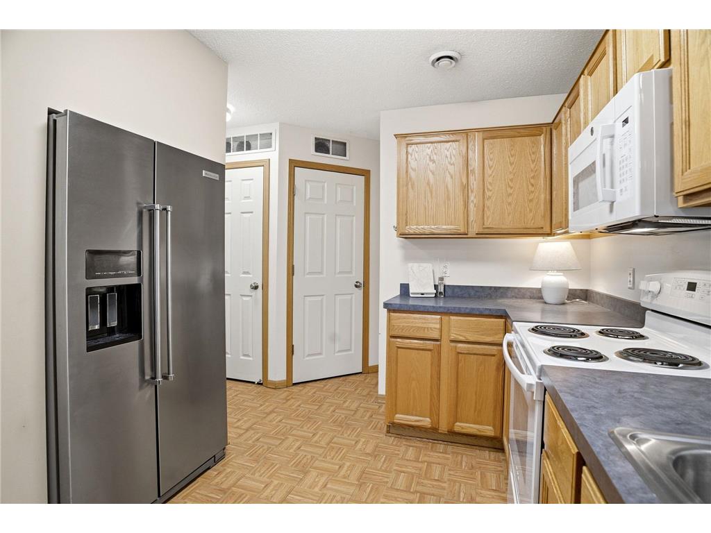 8731 Quarry Ridge Lane #F Woodbury MN 55125 7035313 image14