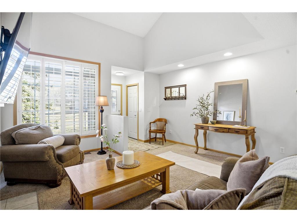 8731 Quarry Ridge Lane #F Woodbury MN 55125 7035313 image8
