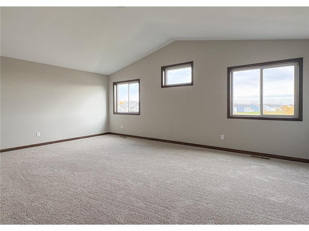 8733 90th Avenue Milaca MN 56353 7004591 image16