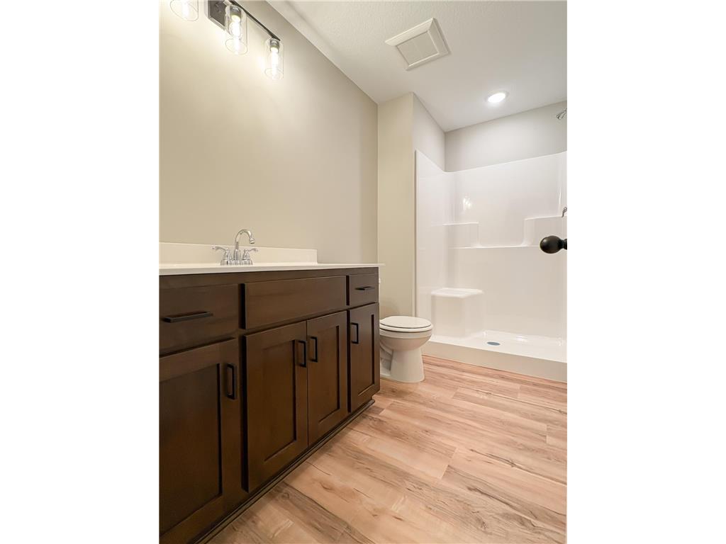 8733 90th Avenue Milaca MN 56353 7004591 image17