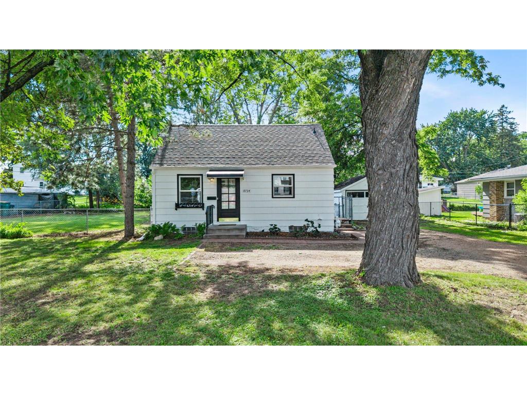 8734 Portland Avenue S Bloomington MN 55420 7100769 image1