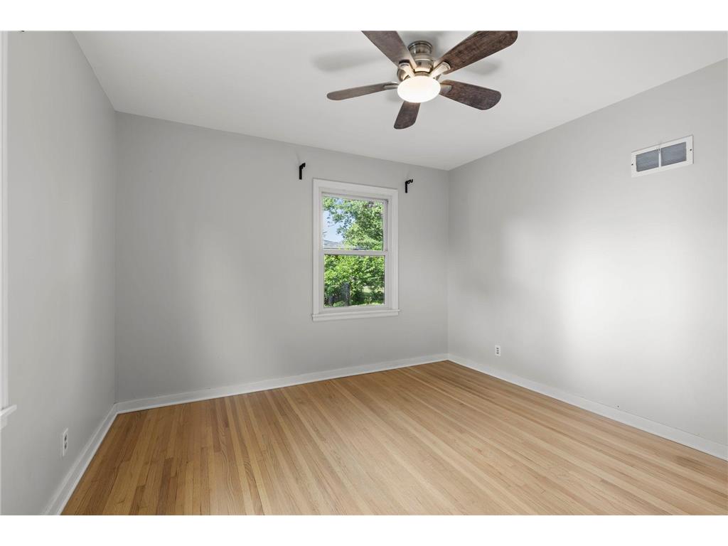 8734 Portland Avenue S Bloomington MN 55420 7100769 image18