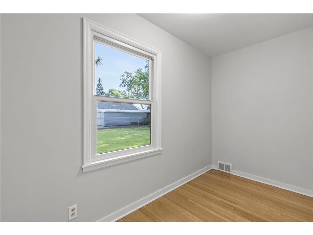 8734 Portland Avenue S Bloomington MN 55420 7100769 image21
