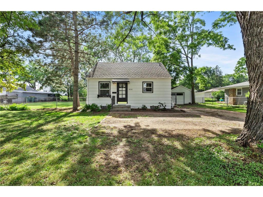 8734 Portland Avenue S Bloomington MN 55420 7100769 image4