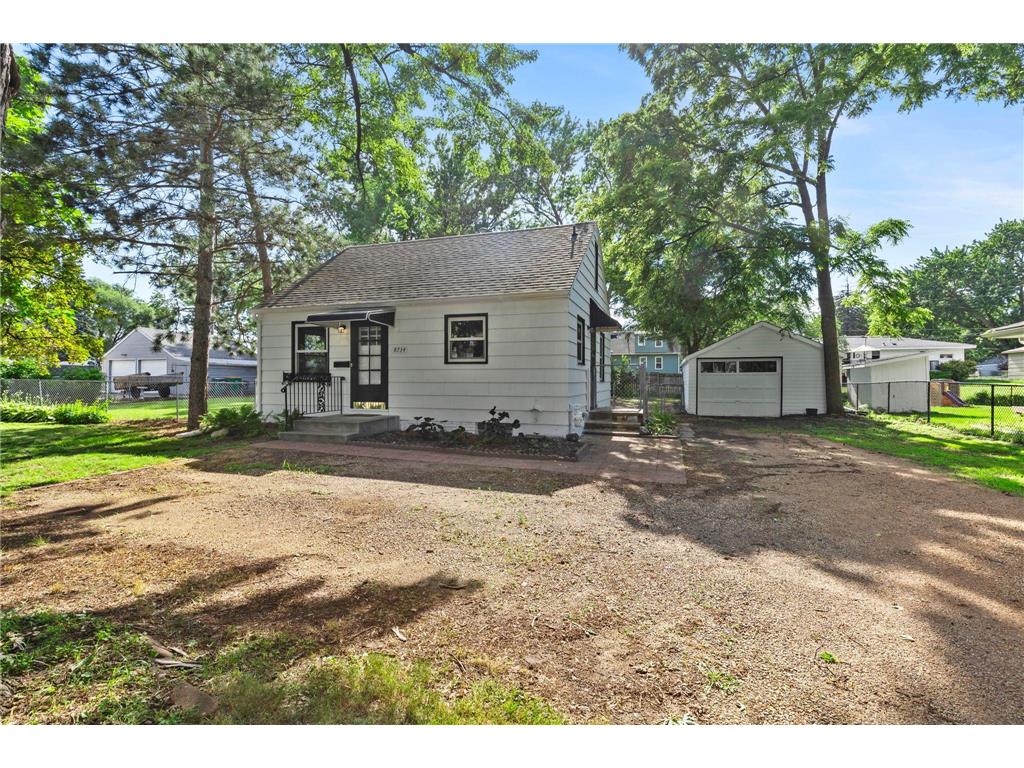 8734 Portland Avenue S Bloomington MN 55420 7100769 image5