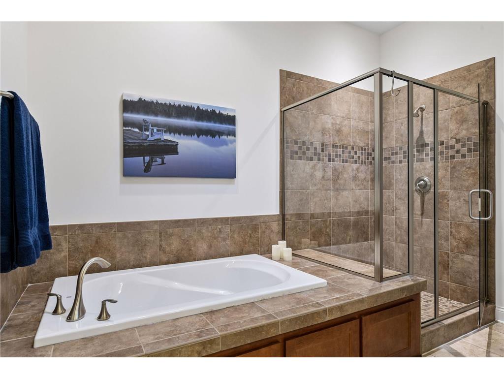 8736 Lake Riley Drive Chanhassen MN 55317 - Riley 7085976 image16
