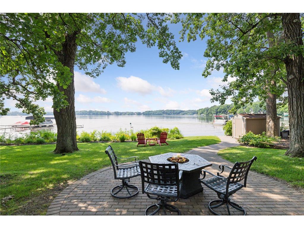 8736 Lake Riley Drive Chanhassen MN 55317 - Riley 7085976 image2