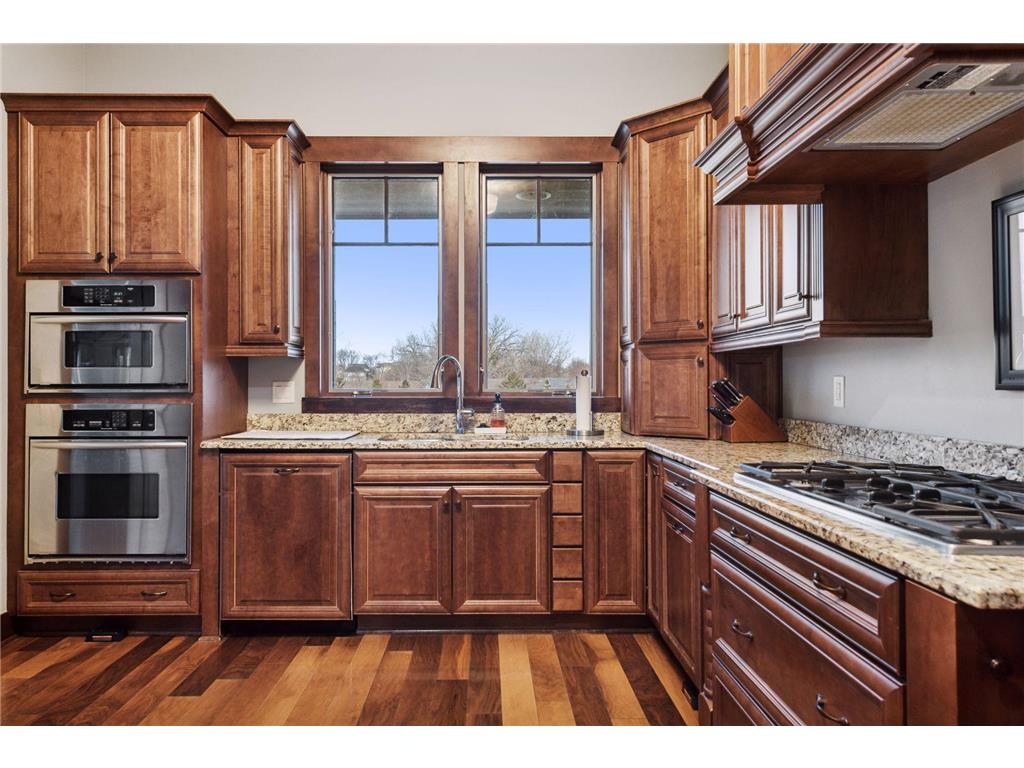 8736 Lake Riley Drive Chanhassen MN 55317 - Riley 7085976 image28