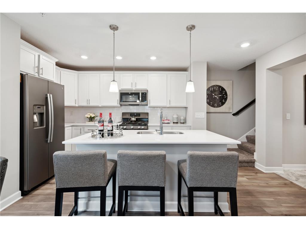 8742 Parkington Avenue NE Otsego MN 55330 6441658 image1