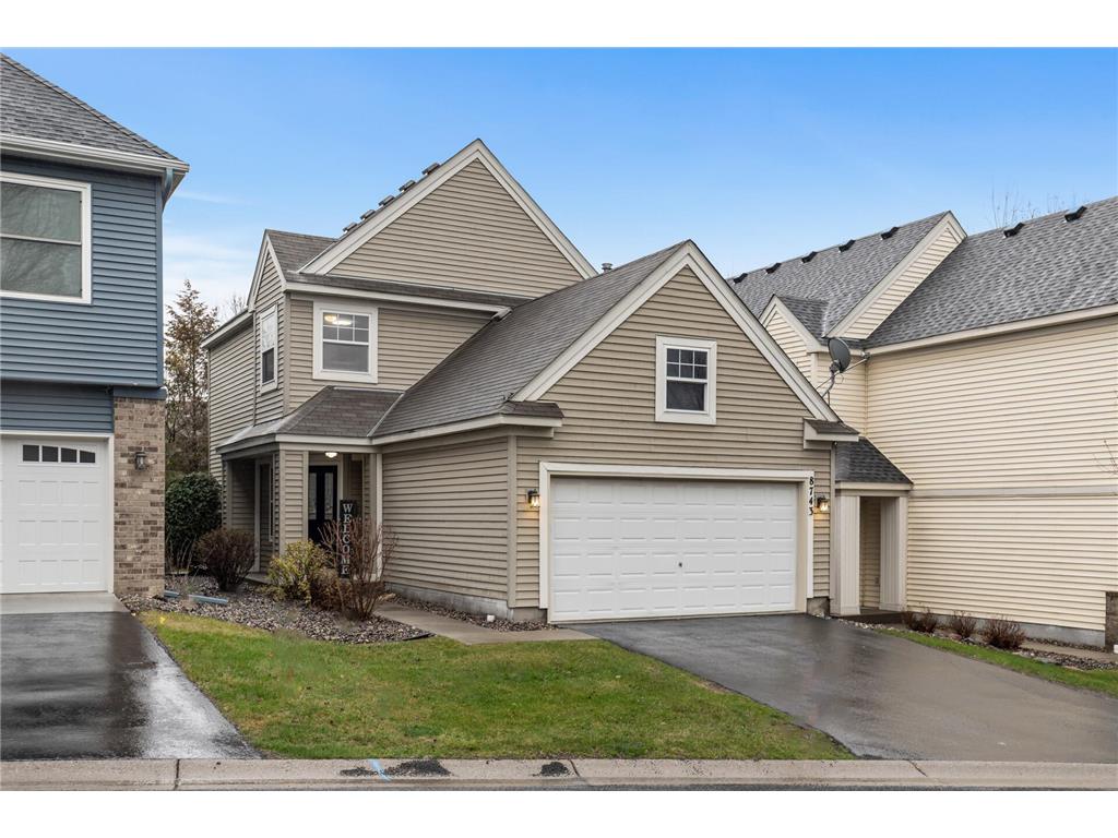 8743 N Bay Drive Chanhassen MN 55317 - Riley 6517176 image1