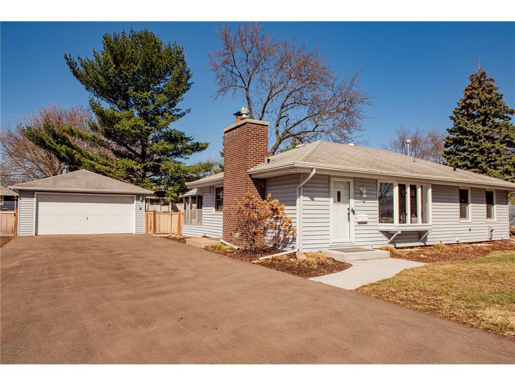 8746 Chicago Avenue S Bloomington MN 55420 6353791 image1