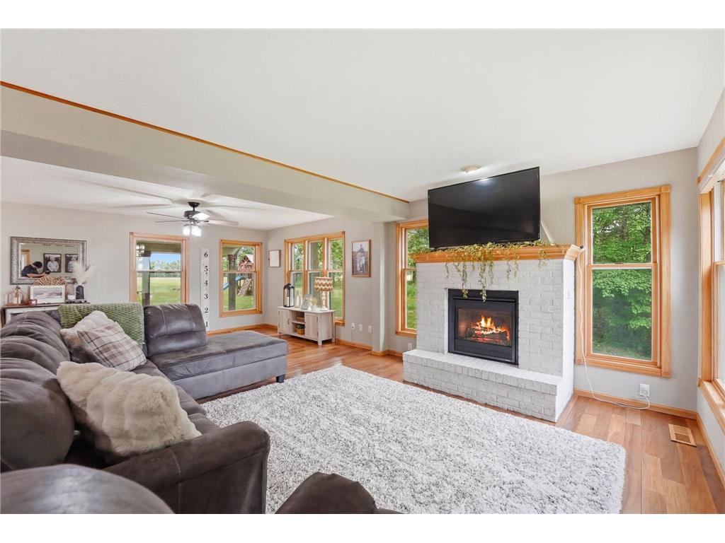 8746 Riverwood Circle N New London MN 56273 - Lake Monongalia 7083485 image17