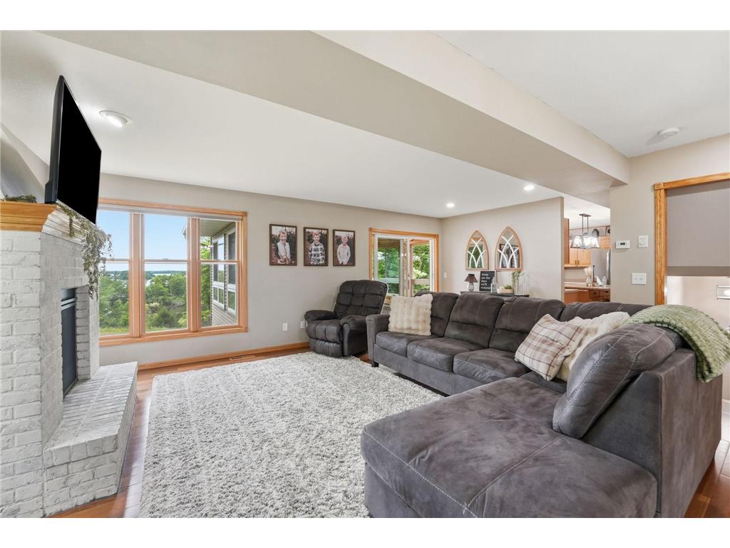 8746 Riverwood Circle N New London MN 56273 - Lake Monongalia 7083485 image21