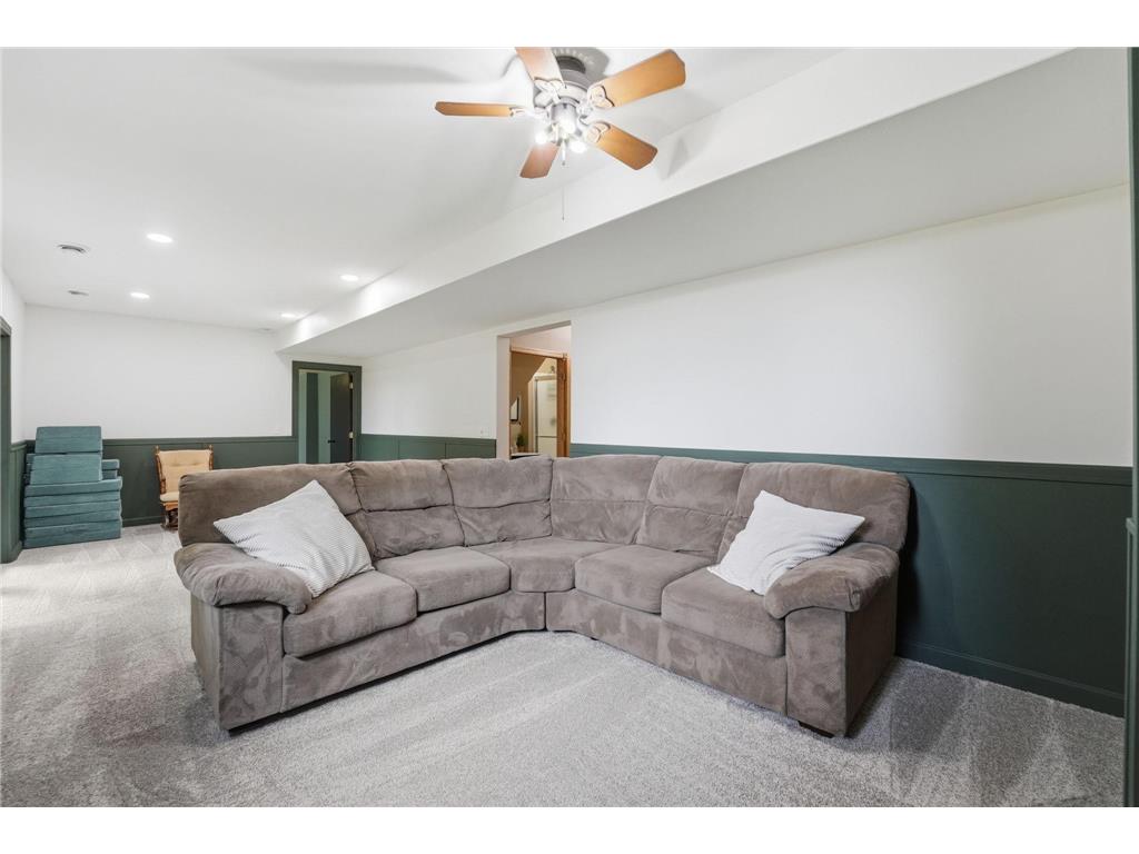 8746 Riverwood Circle N New London MN 56273 - Lake Monongalia 7083485 image52