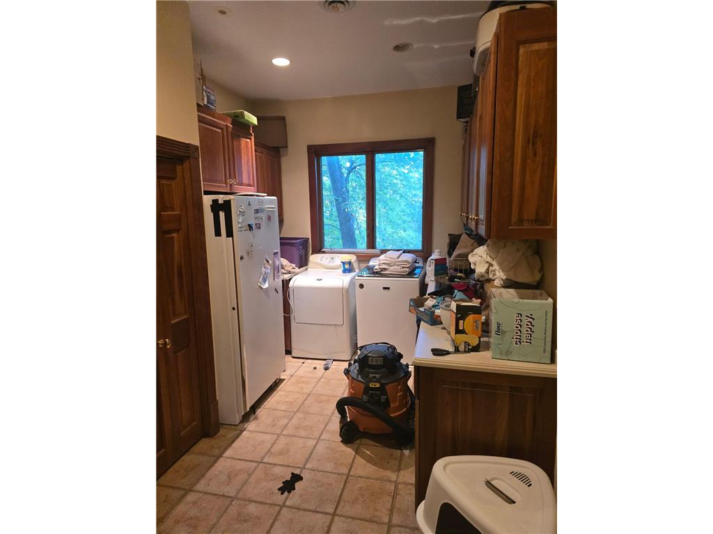 8748 Walton Oaks Drive Bloomington MN 55438 - Bush 6797858 image20