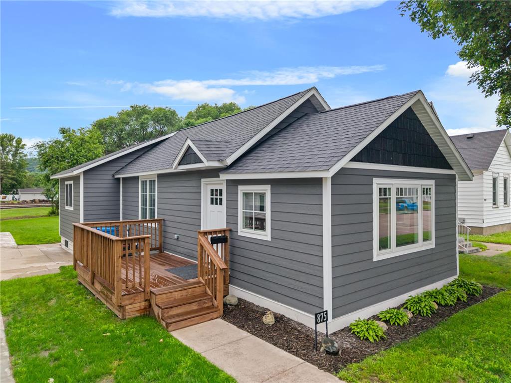 875 E King Street Winona MN 55987 7093952 image1