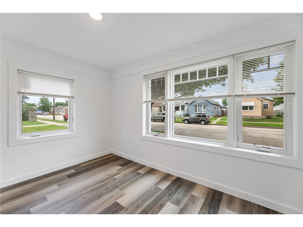 875 E King Street Winona MN 55987 7093952 image9