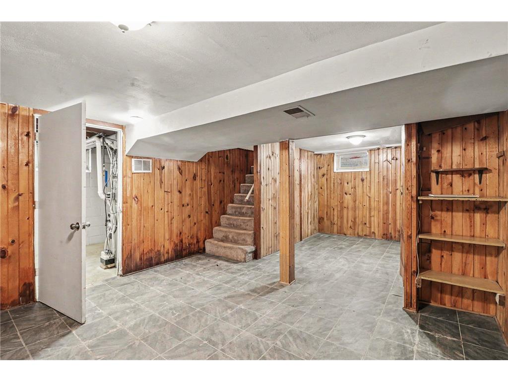 875 Iroquois Avenue Saint Paul MN 55119 7048727 image22