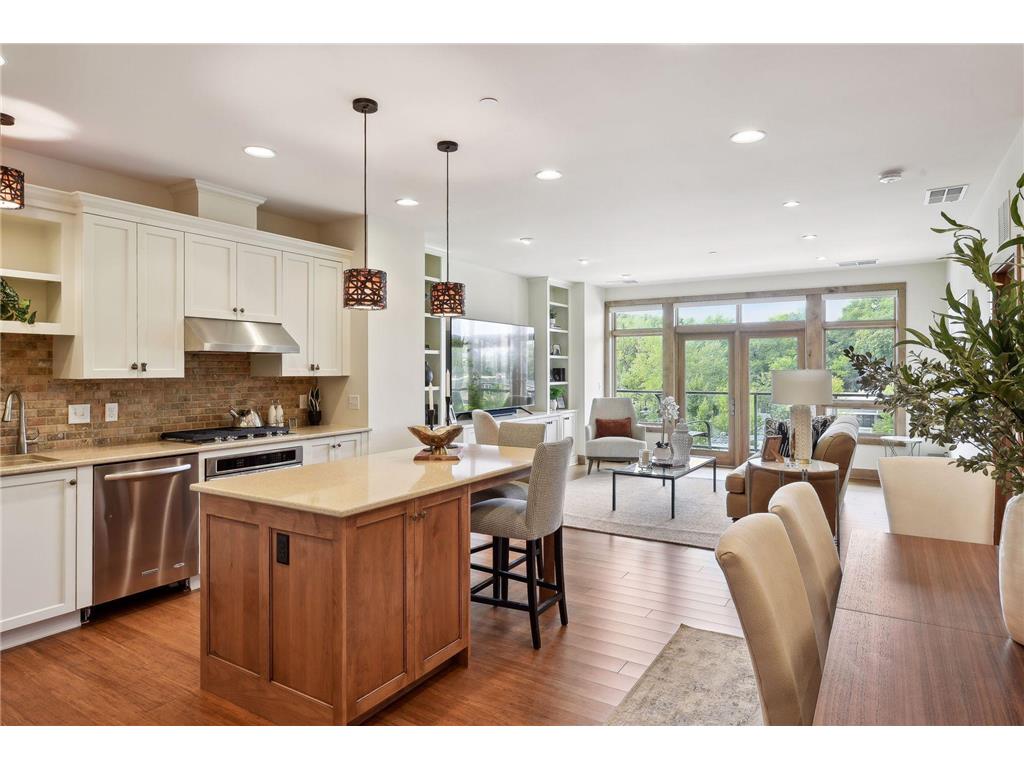 875 Lake Street N #209 Wayzata MN 55391 6419964 image1