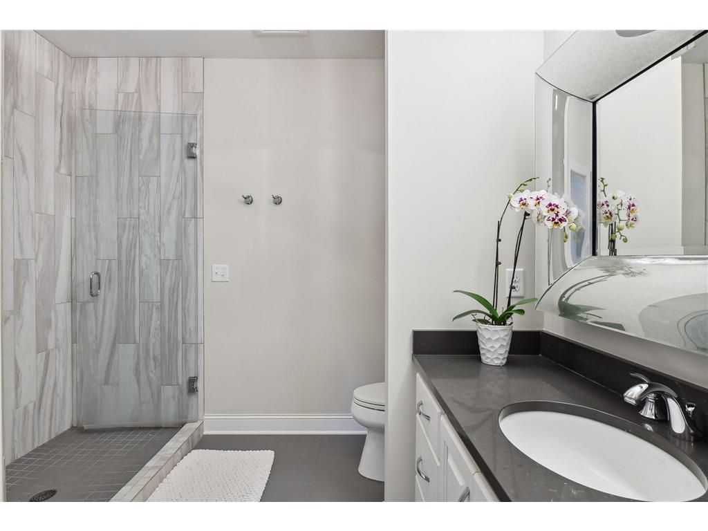 875 Lake Street N #216 Wayzata MN 55391 6792316 image13