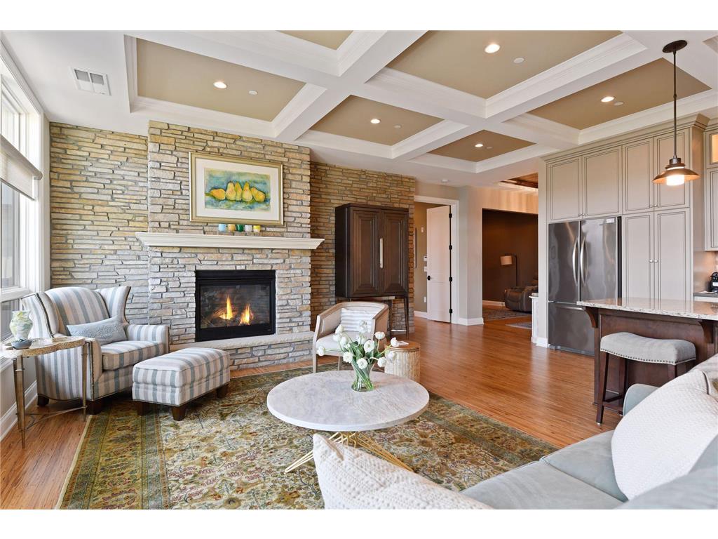 875 Lake Street N #413 Wayzata MN 55391 7085055 image1