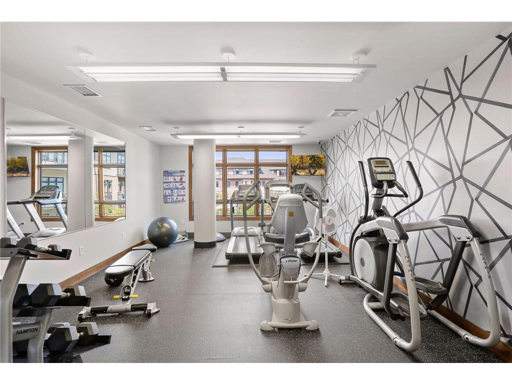 875 Lake Street N #413 Wayzata MN 55391 7085055 image20