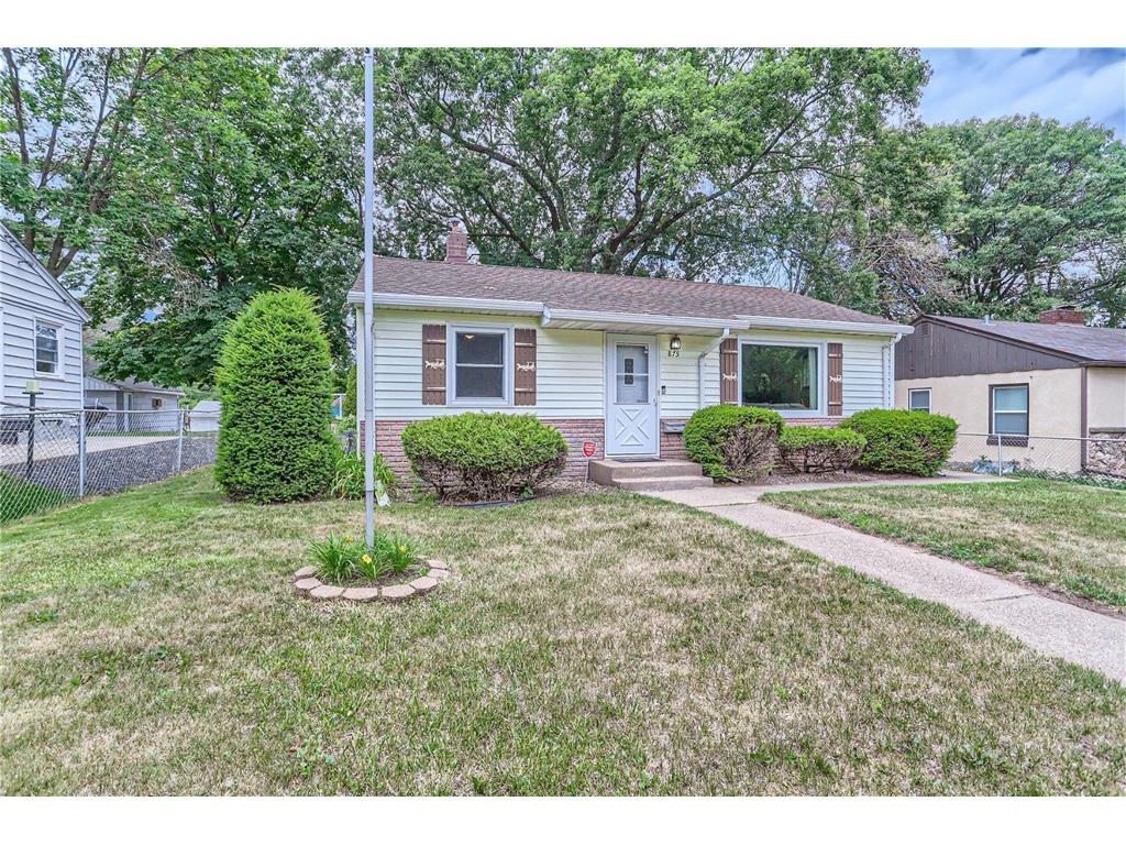 875 Mcknight Road N Saint Paul MN 55119 6400069 image1