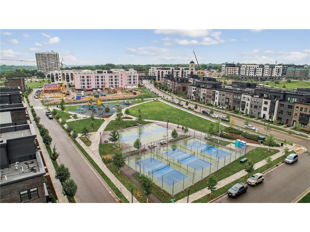 875 W Falls Passage #C Saint Paul MN 55116 6771544 image75