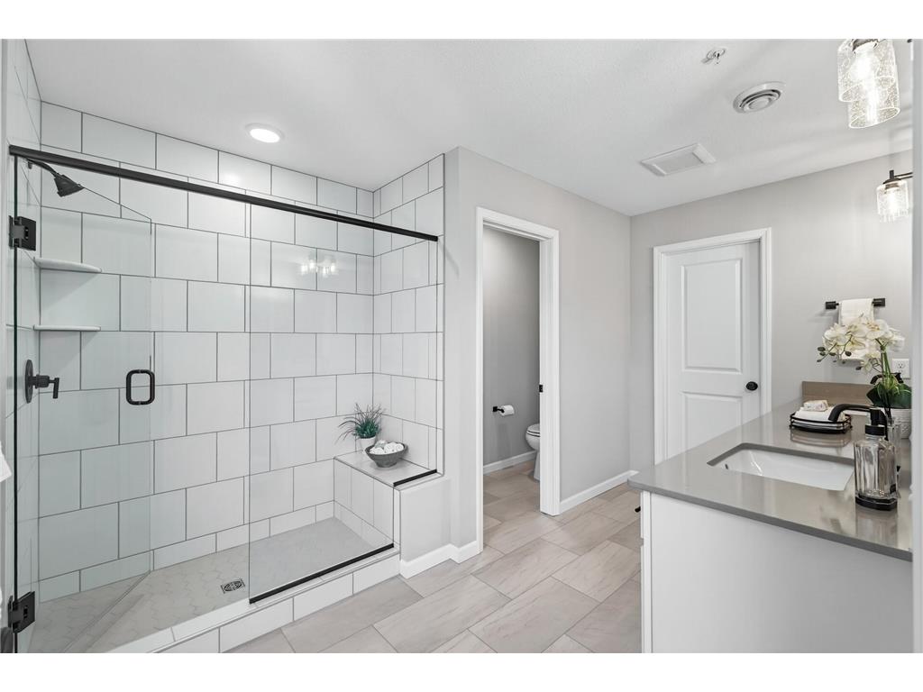 875 W Falls Passage #C Saint Paul MN 55116 7040200 image37