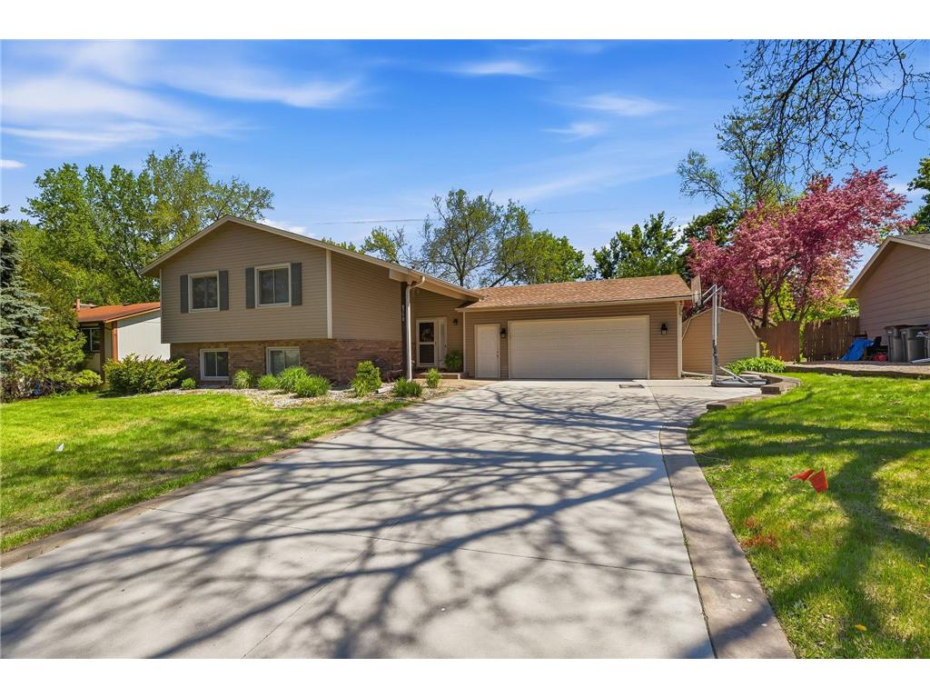 8750 Darnel Road Eden Prairie MN 55344 7061865 image1