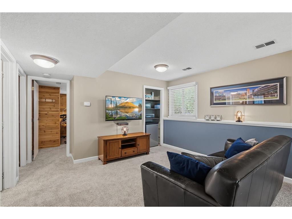 8750 Darnel Road Eden Prairie MN 55344 7061865 image16
