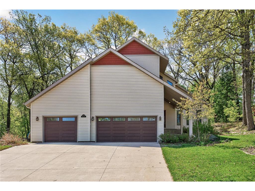 8750 Hunters Way Apple Valley MN 55124 7068116 image1