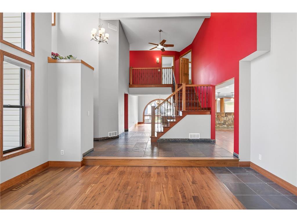 8750 Hunters Way Apple Valley MN 55124 7068116 image10