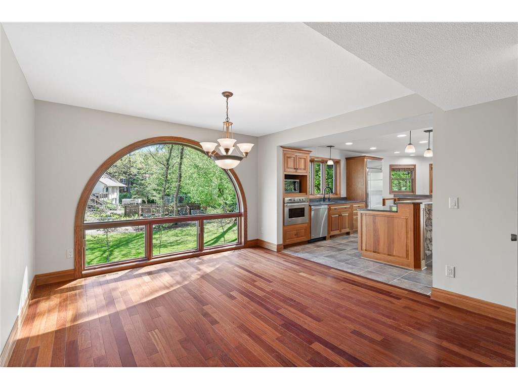 8750 Hunters Way Apple Valley MN 55124 7068116 image14