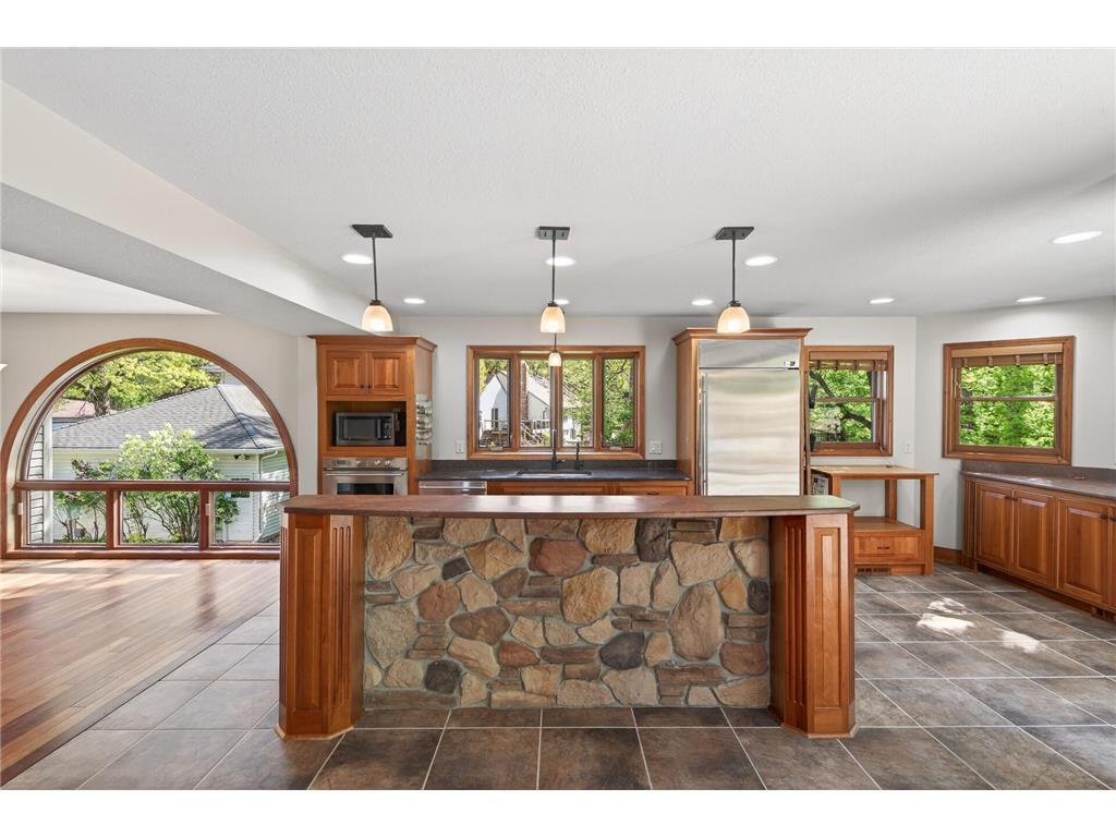8750 Hunters Way Apple Valley MN 55124 7068116 image20