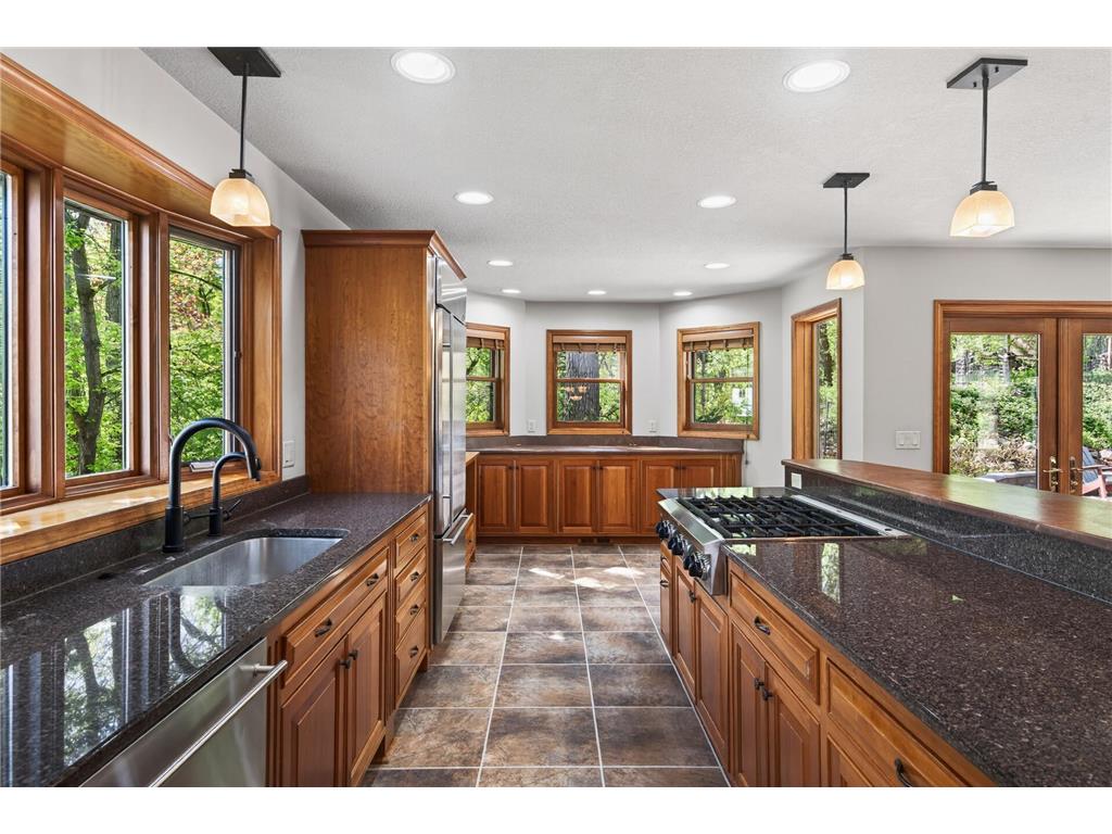 8750 Hunters Way Apple Valley MN 55124 7068116 image25