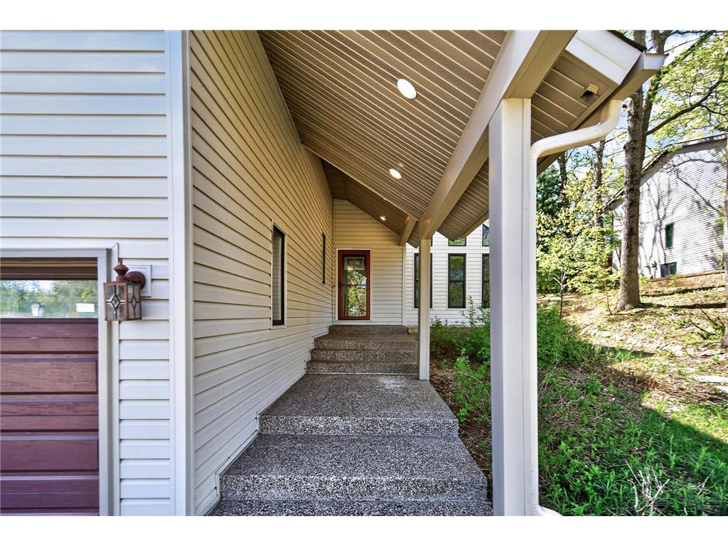 8750 Hunters Way Apple Valley MN 55124 7068116 image3