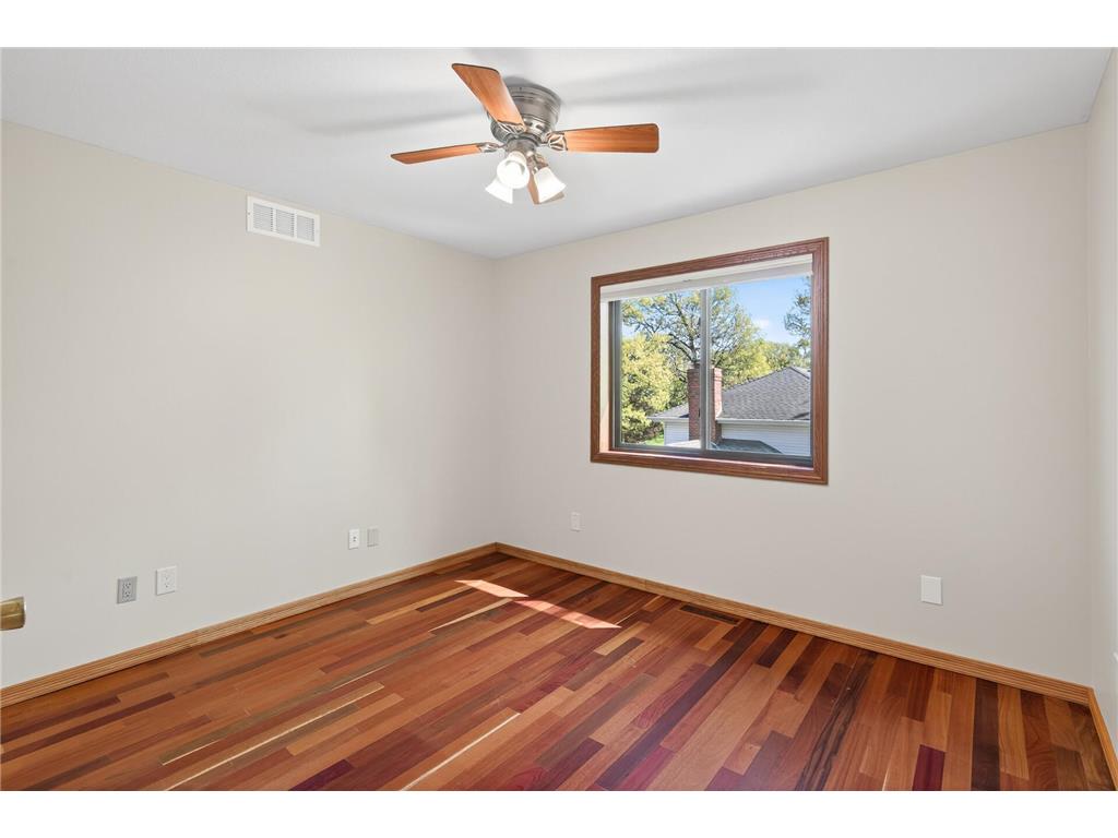 8750 Hunters Way Apple Valley MN 55124 7068116 image60