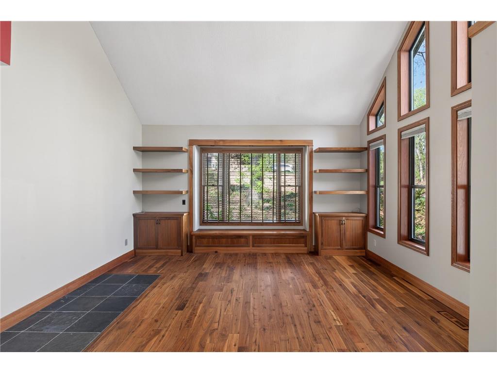 8750 Hunters Way Apple Valley MN 55124 7068116 image7