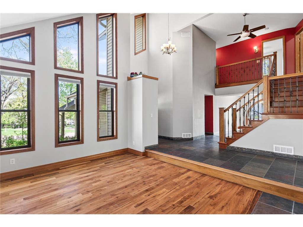 8750 Hunters Way Apple Valley MN 55124 7068116 image9
