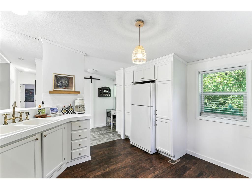 8752 51st Street NW Annandale MN 55302 - Swartout 6798832 image8