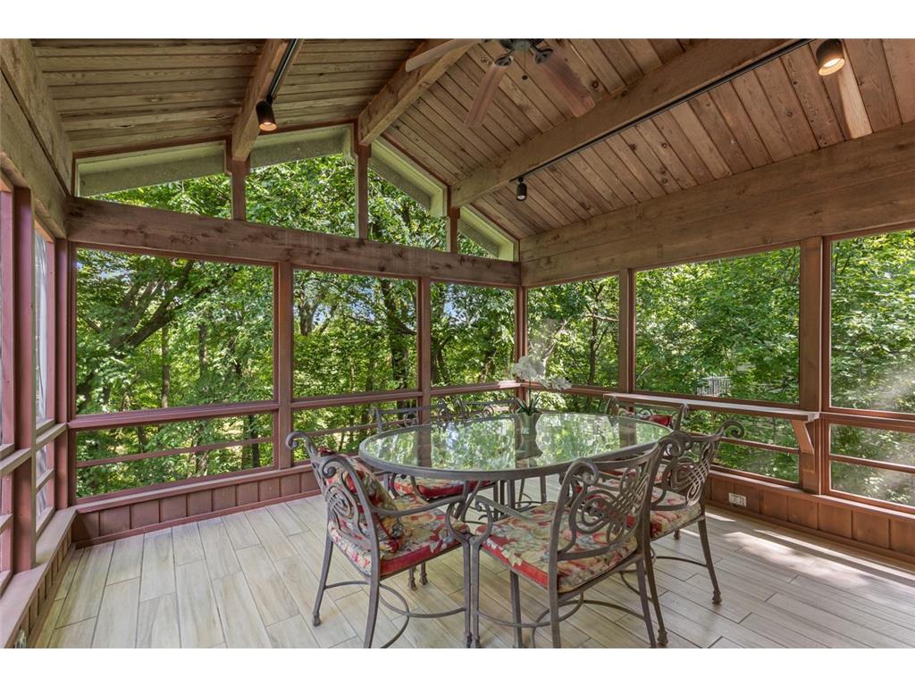 8753 Walton Oaks Drive Bloomington MN 55438 - North Arm Bush 7099648 image16