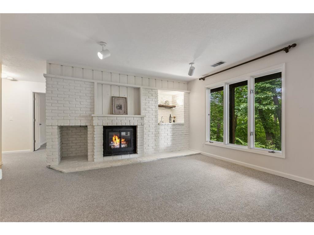 8753 Walton Oaks Drive Bloomington MN 55438 - North Arm Bush 7099648 image30