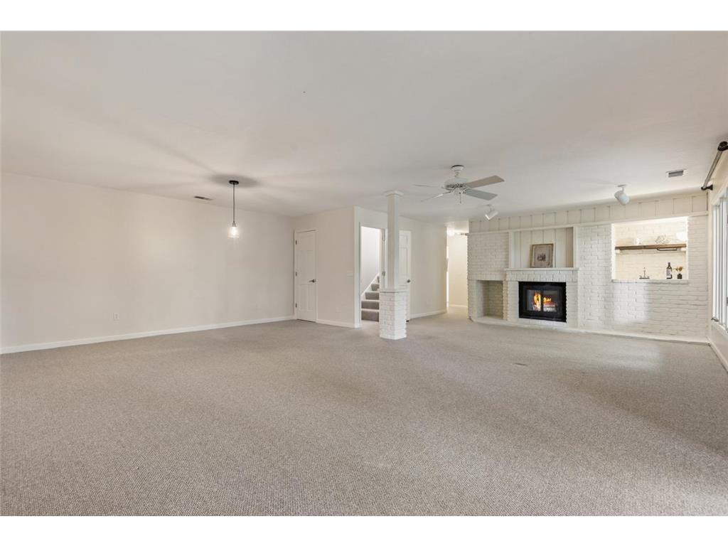 8753 Walton Oaks Drive Bloomington MN 55438 - North Arm Bush 7099648 image32