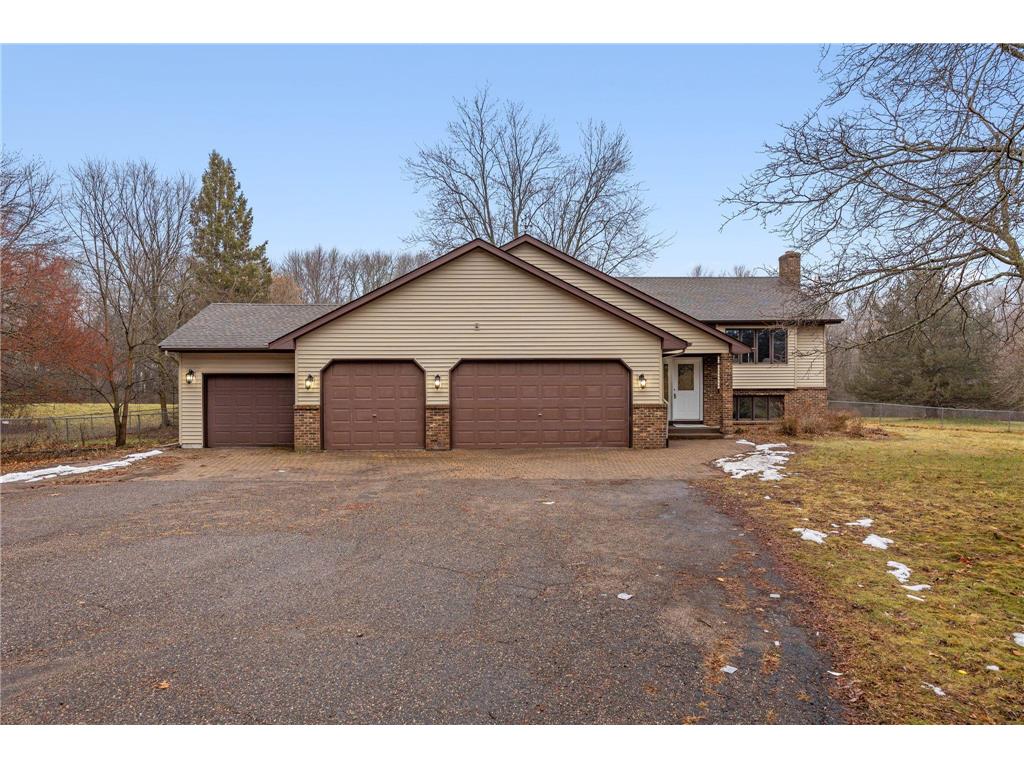 8755 202nd Street N Forest Lake MN 55025 6649948 image1