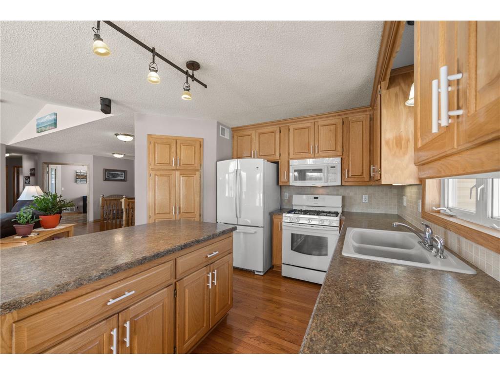 8755 Coral Sea Court NE Blaine MN 55449 7012014 image26