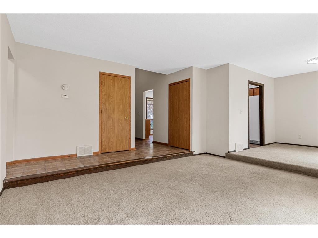 8757 75th Street S Cottage Grove MN 55016 7115168 image4