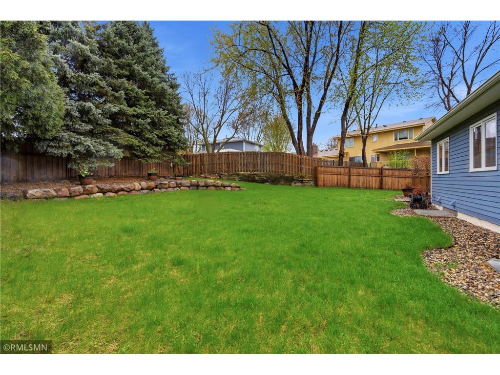 8758 Dallas Lane N Maple Grove MN 55369 7064446 image3